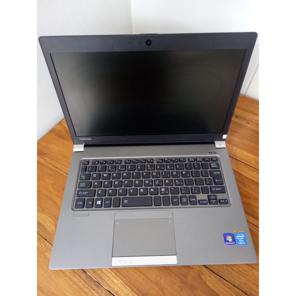 Jual TOSHIBA DYNABOOK R63-P Core i5 5300U 4GB DDR3 128GB SSD 13.3