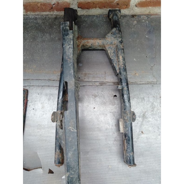 Jual swing arm bajaj pulsar arem pulsar arm bajaj pulsar Shopee Indonesia