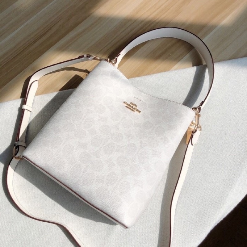 Jual Small Town Bucket Bag In Signature Canvas Glacier White (2312