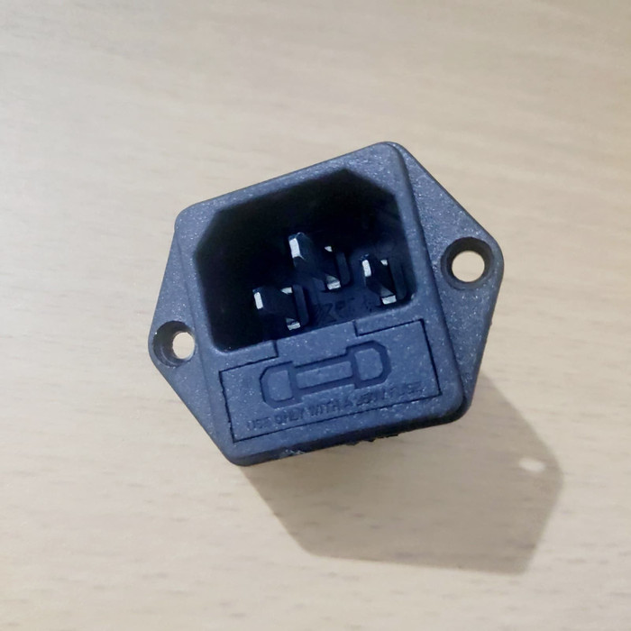 Jual IEC AC inlet fuse holder chassis mount inlet power plug | Shopee ...