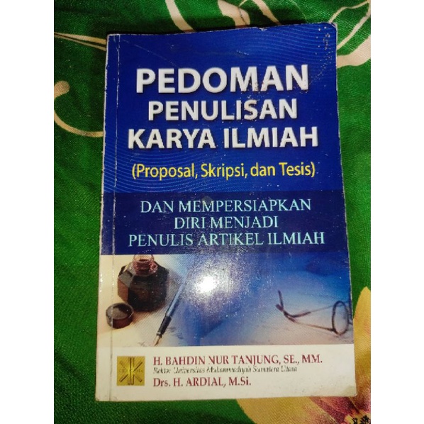 Jual Buku Pedoman Penulisan Karya Ilmiah | Shopee Indonesia