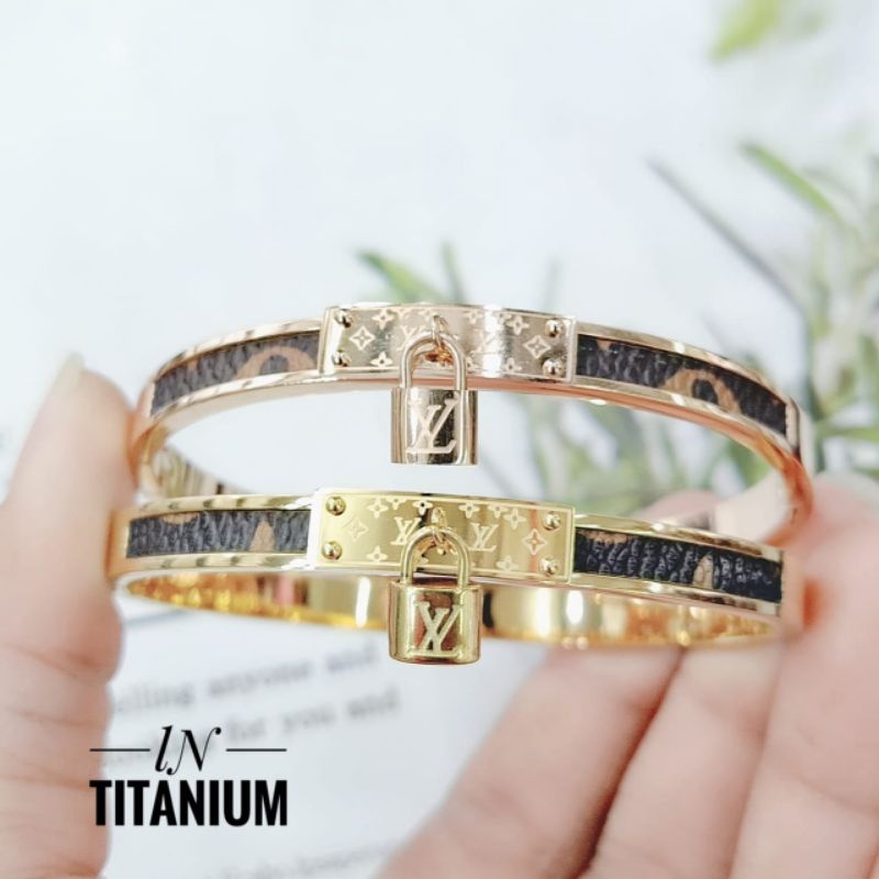 Gelang titanium LV