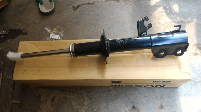 Jual shockbreaker shock absorber depan nissan march original | Shopee ...