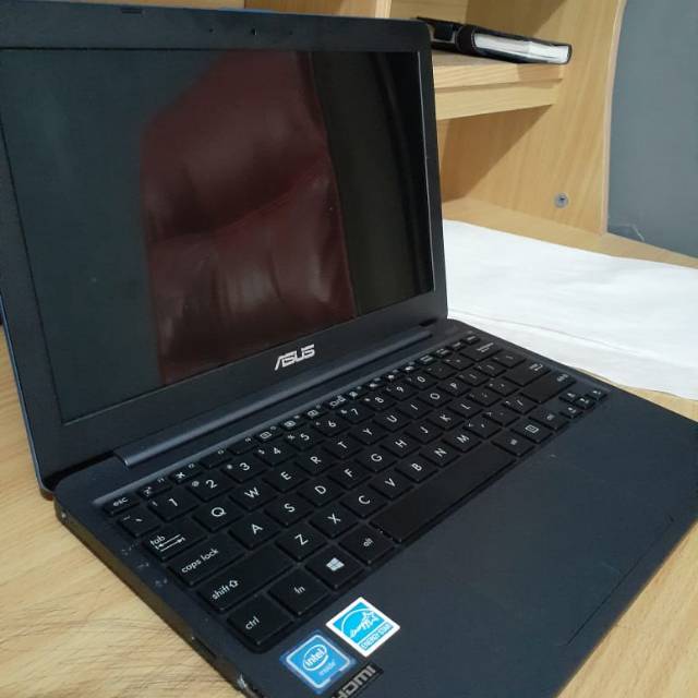 Jual ASUS E203MAH Intel Celeron N4000 2GB 500GB WINDOWS 10 (SECOND ...