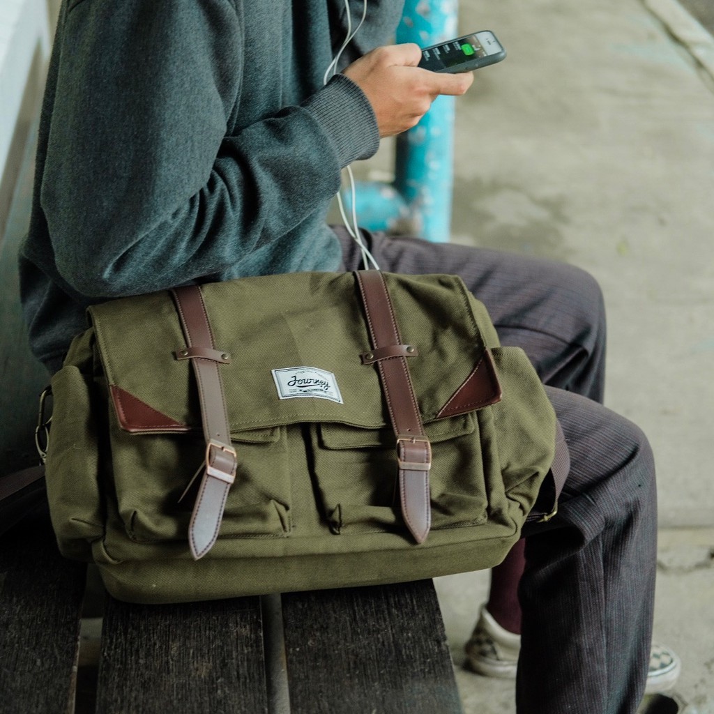 Jual AMSTERDAM JOURNEY BAG MESSENGER BAG TAS SELEMPANG PRIA TAS