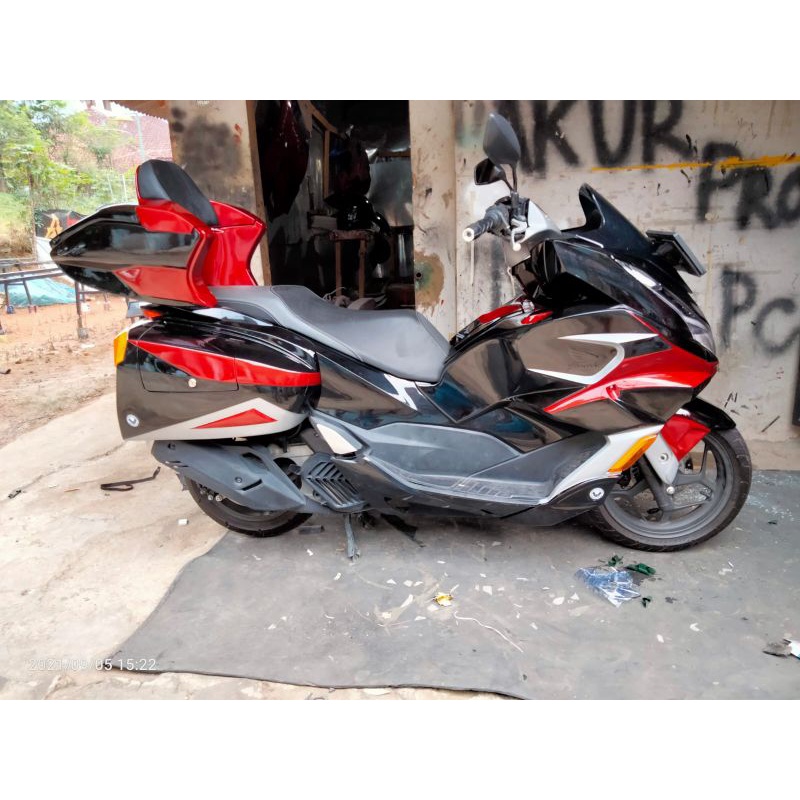 Jual Modifikasi Pcx 160 Model Goldwing Hitam Glossy Shopee Indonesia