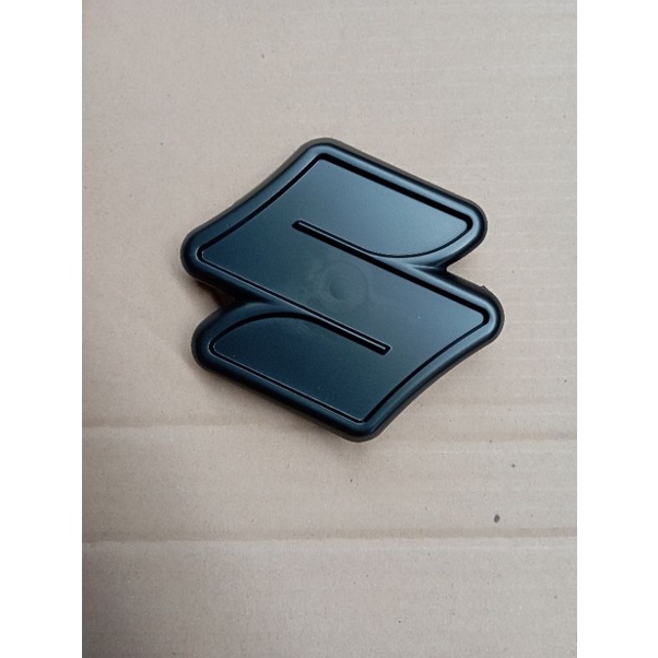 Jual Dudukan Emblem Bracket Emblem S Grill Suzuki Swift GT Shopee