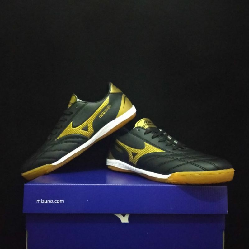 Sepatu futsal mizuno clearance terbaru