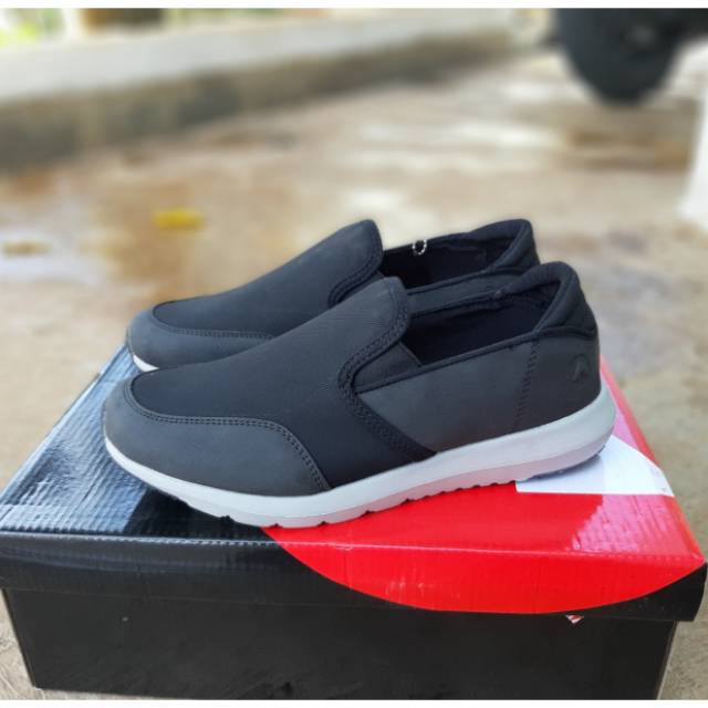 Sepatu slip on 2025 pria airwalk