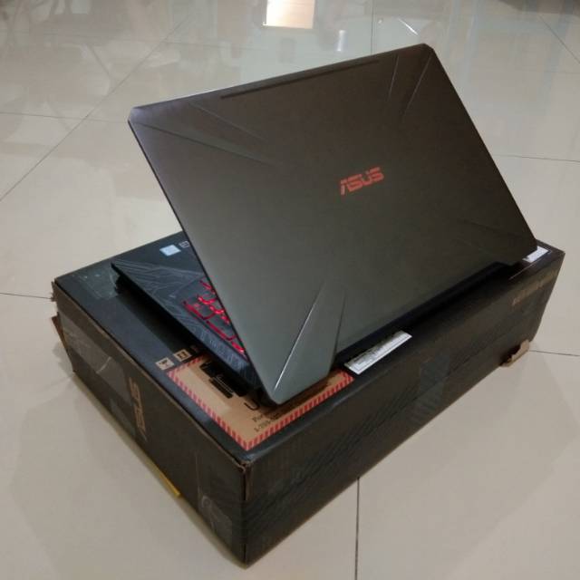 Laptop asus core hot sale i7 ram 16gb