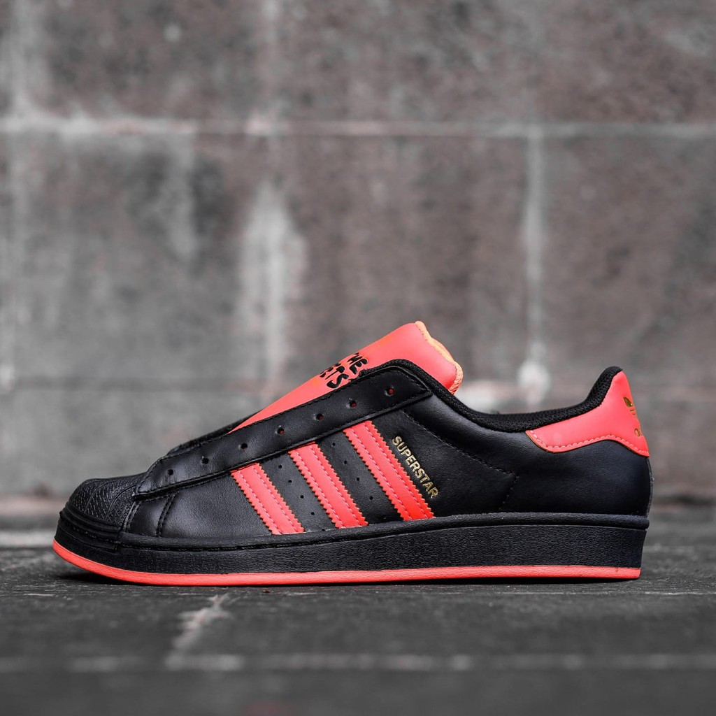 adidas gazelle silver green womens Adidas Originals Superstar Laceless main image 1