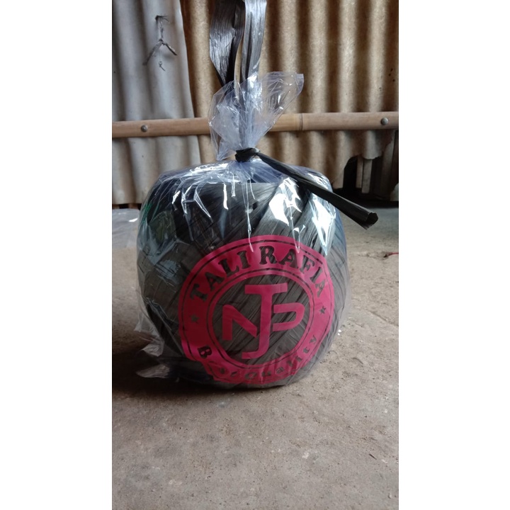 Jual Grosir 1 Ball Tali Rafia Kiloan / Tali Plastik Hitam Kuat dan ...