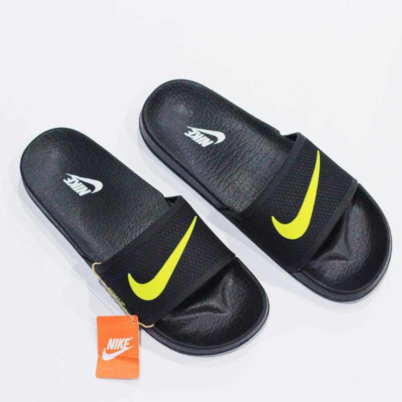 Sandal Nike Slop Cowok warna hitam model terbaru sandal adidas slop cowok sandal NB cowok