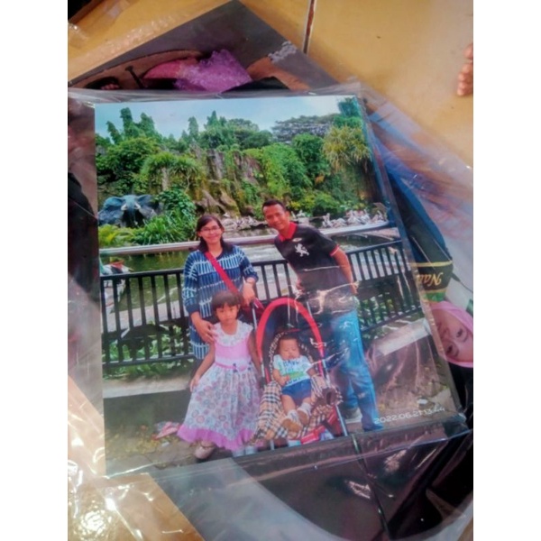 Jual Poster Kayu 8r Custom Beda Ukuran Beda Harga-poster Foto-poster ...