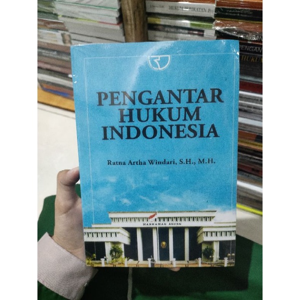 Jual BUKU MURAHH KUALITAS BAGUS!!Pengantar Hukum Indonesia Ratna Artha ...