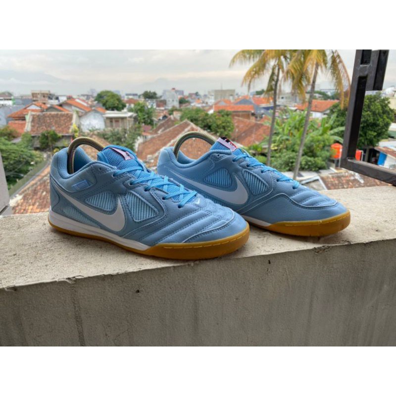 Nike 5 cheap gato futsal