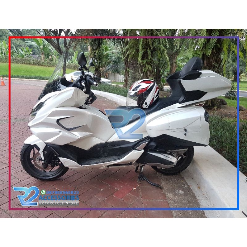 Honda pcx deals goldwing