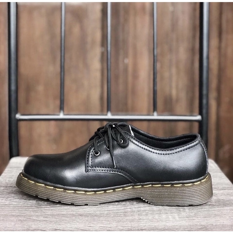 Docmart 3 hole online