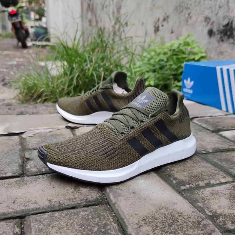 Cg6167 adidas on sale