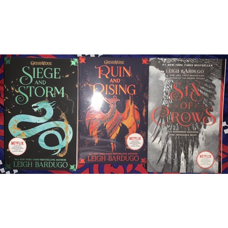 Jual Shadow and Bone Trilogy Siege and Storm Ruin and Rising ...