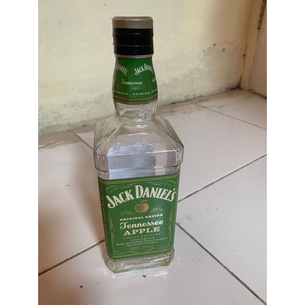 Jual BOTOL PAJANGAN BEKAS MINUMAN IMPORT | Shopee Indonesia