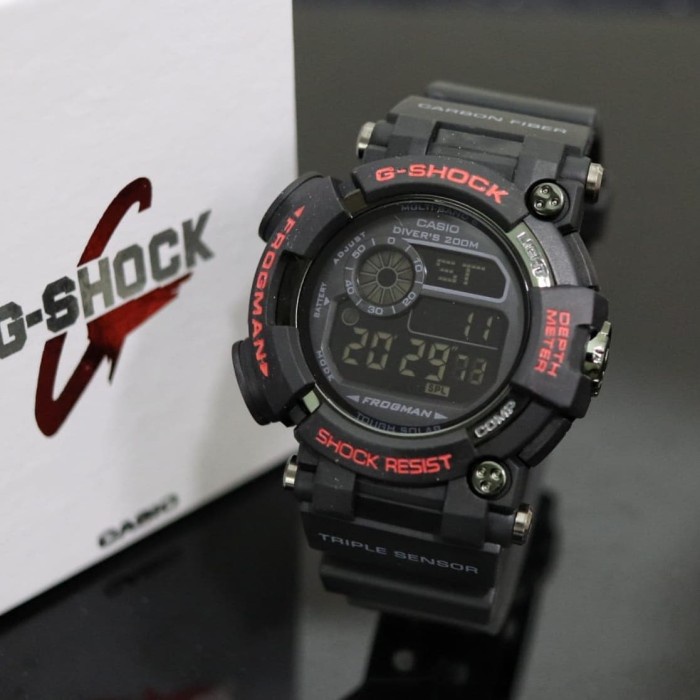 frogman hitam