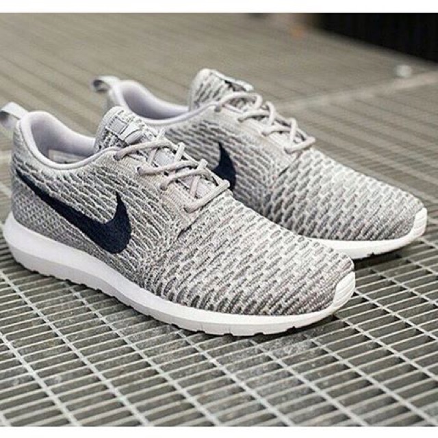 Sepatu nike hotsell roshe run flyknit