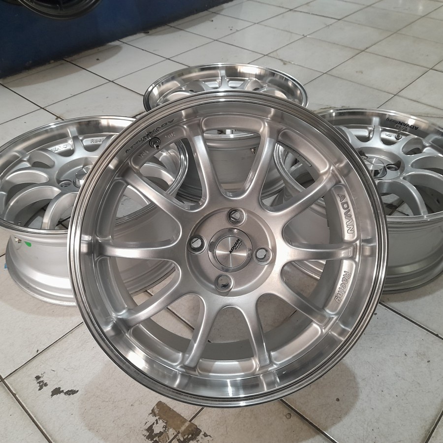 Jual velg mobil ring 16 lubang baut 4x100 warna silver lebar 7 rata ...