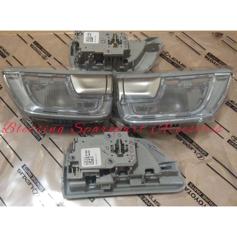 Jual Lampu plafon tengah innova reborn dan venturer Original | Shopee