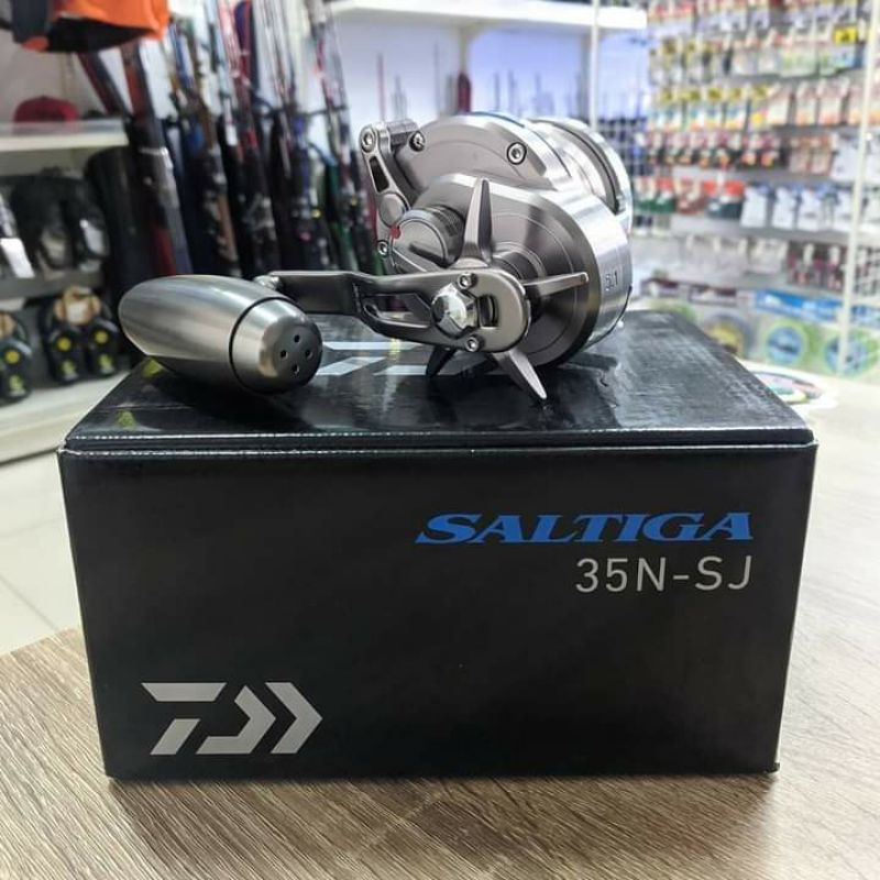 Jual Reel Daiwa SALTIGA 35N-SJ Handel Kanan