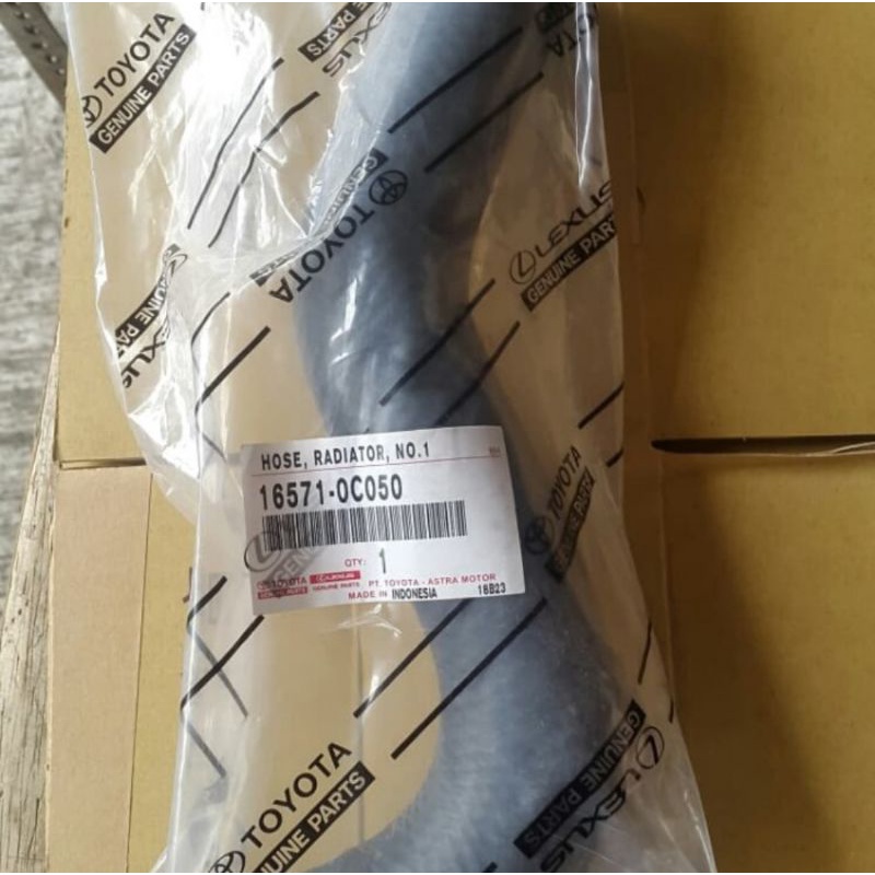 Jual Selang Radiator Atas Kijang Innova Inova Lama Bensin 2004 2005 ...