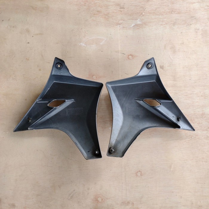 Jual sayap tangki kawasaki ninja 150 r ss original warna silver ...