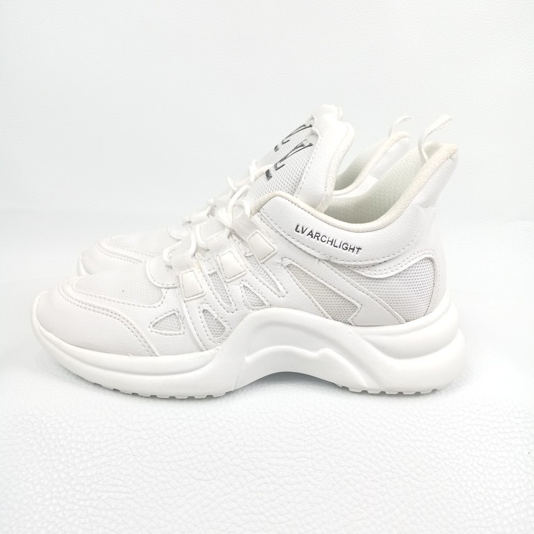 Daftar harga Sepatu Wanita Lv Archlight White Light Bulan Oktober 2023