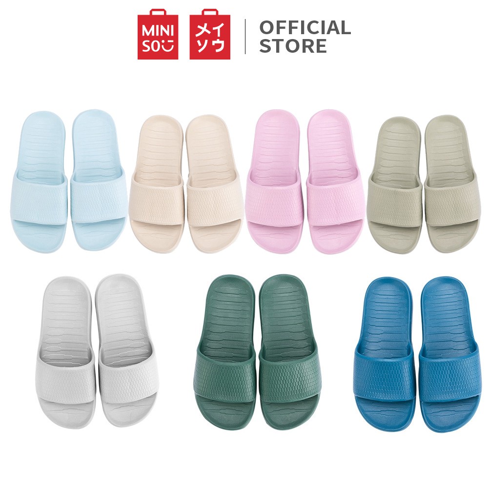 Jual MINISO official WOMEN'S COMFORTABLE BATHROOM SLIPPERS. slip on