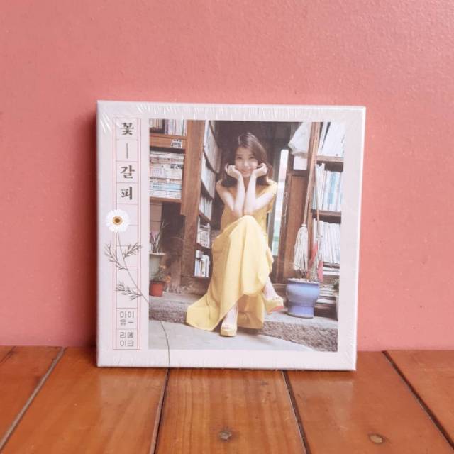 【未開封】IU 花しおり Special Remake Mini Album IU - A Flower Bookmark 3 [Special Remake Mini Album] - K PLACE