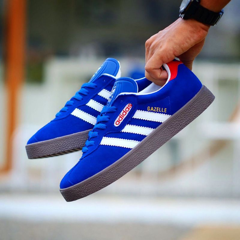 Adidas gazelle super 2024 london to manchester