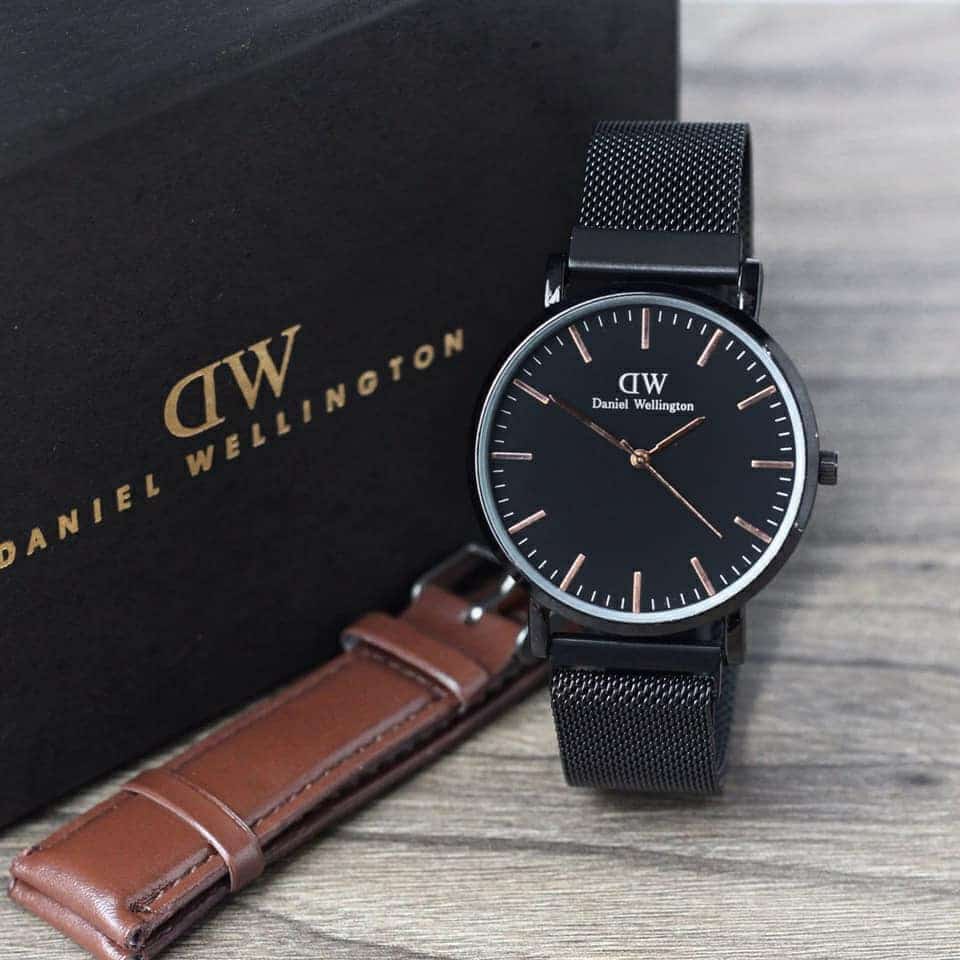 Jual GG COLLECTION JAM TANGAN WANITA WD TALI INCLUDE BOX & 1 STRAP CADANGAN Shopee