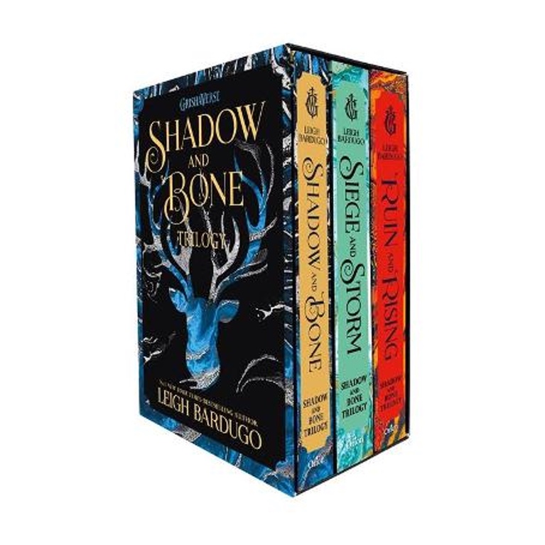 Jual Leigh Bardugo - Shadow and Bone trilogy box set (English) | Shopee ...
