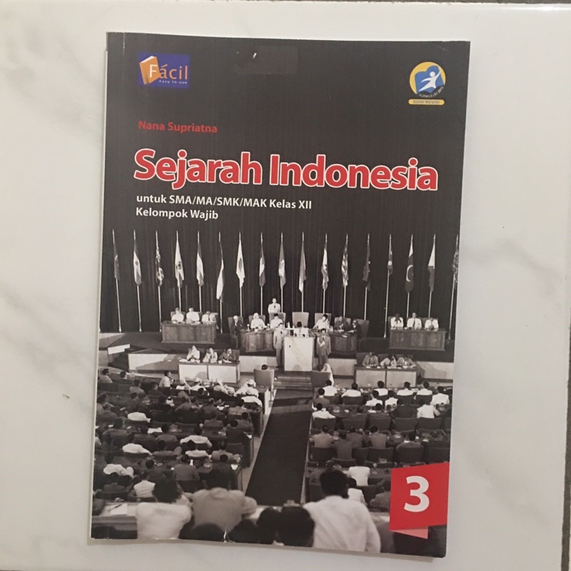 Jual Buku Pelajaran Sejarah Indonesia Wajib Kelas 12 / SMA Kelas XII ...