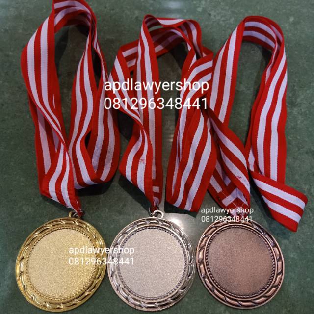 Jual Medali Logam Besi Medali Emas Perak Perunggu Mendali Medali plus ...