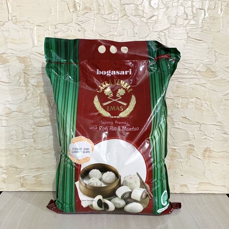 Jual Tepung Terigu Cakra Kembar Emas Bogasari Roti Pao / Mantao 1 Kg