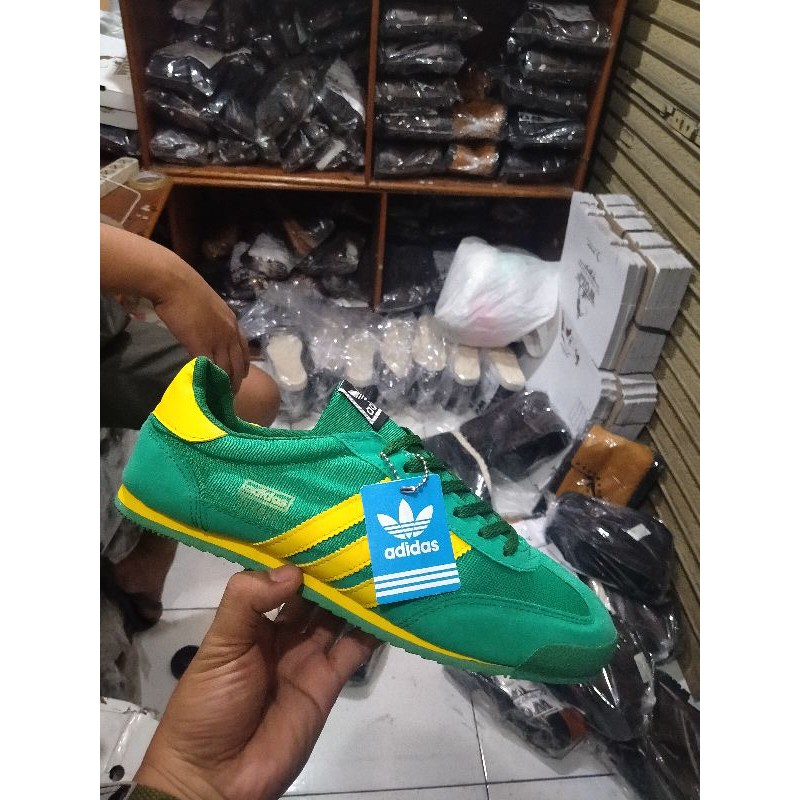 Adidas dragon green yellow sale