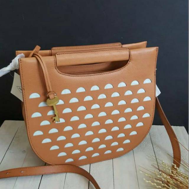 Fossil hazel crossbody hotsell