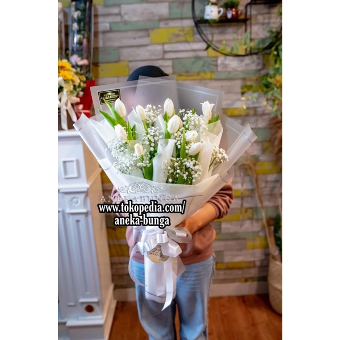 Jual BUKET BUNGA SEGAR FRESH WHITE TULIP HAND BOUQUET FLOWER BUCKET ...