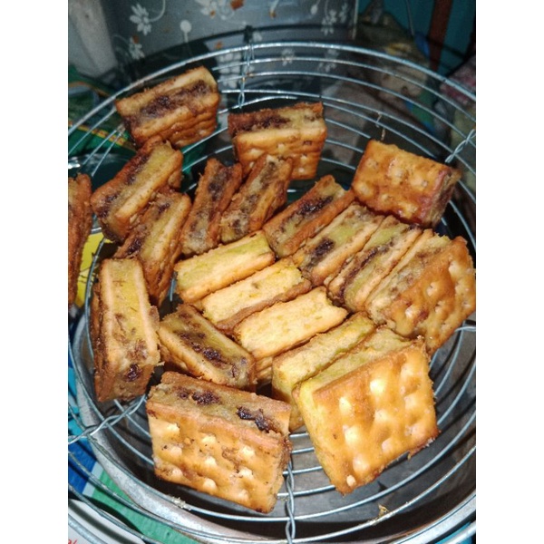 Jual KUE GABIN MINI UNYIL TAPE SUSU RASA COKELAT ORIGINAL DAN KEJU ...