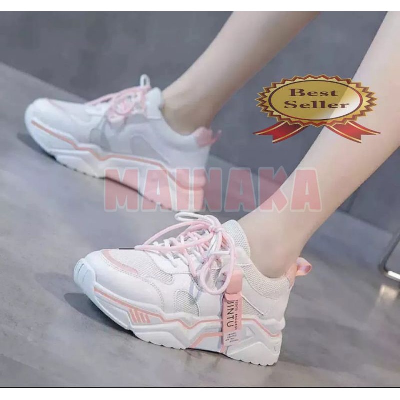 Womens fashion sneakers 219 sales