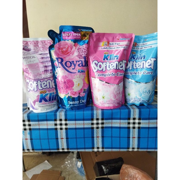 Jual Soklin Pelembut Dan Pewangi Ml Shopee Indonesia