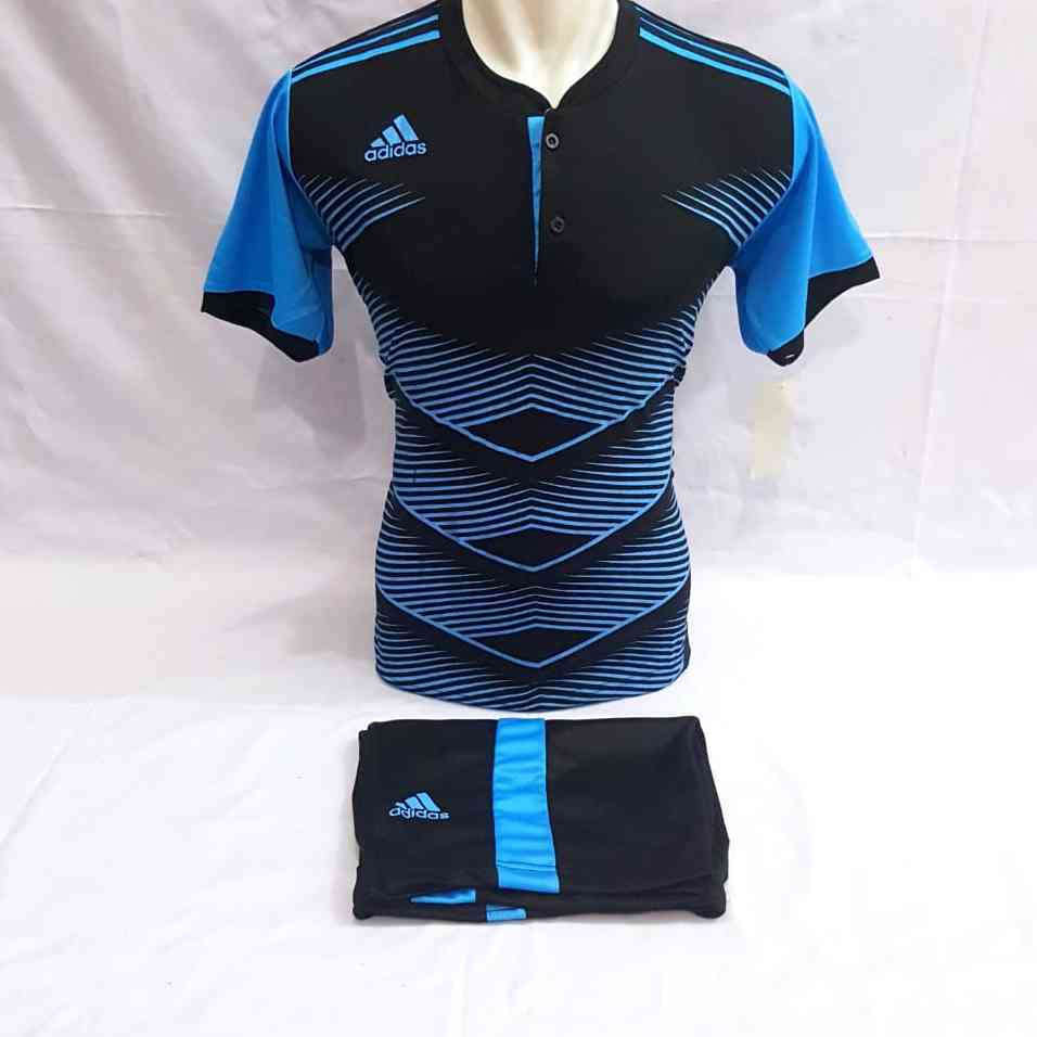 Foto baju futsal adidas best sale