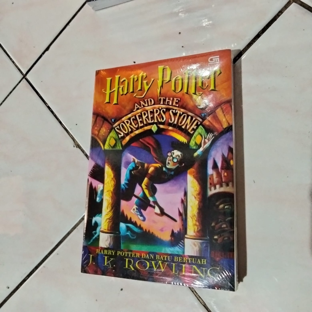 Jual Harry Potter Dan Batu Bertuah Buku 1 By Krowing | Shopee Indonesia