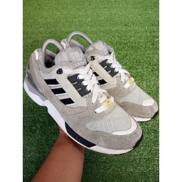 Sepatu adidas zx outlet 8000